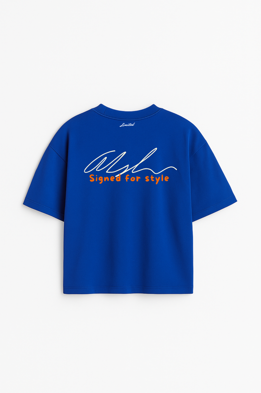 LUXVÓIRE OVERSIZED GRAPHIC T-SHIRT – SIGNED EDITION