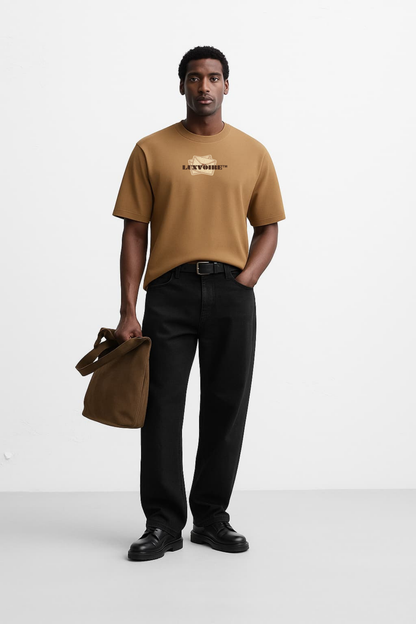 LUXVÓIRE™ SIGNATURE ENVELOPE EDITION TEE